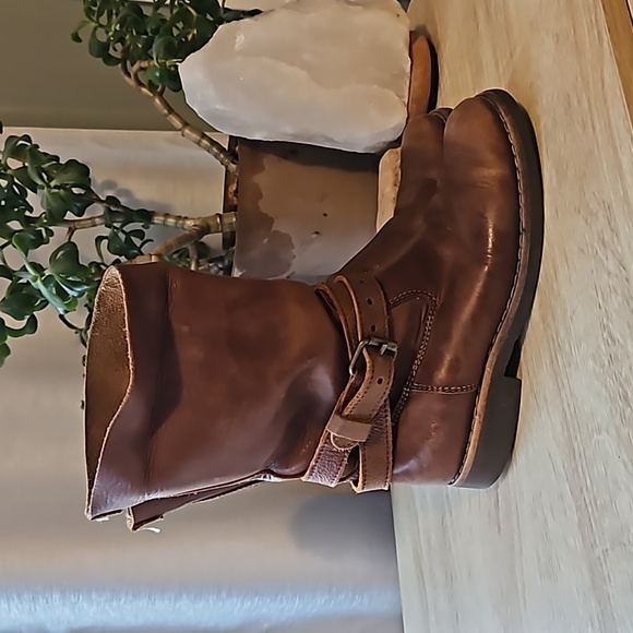 Roots FOLD OVER Classic Boots - Picture 4 of 12